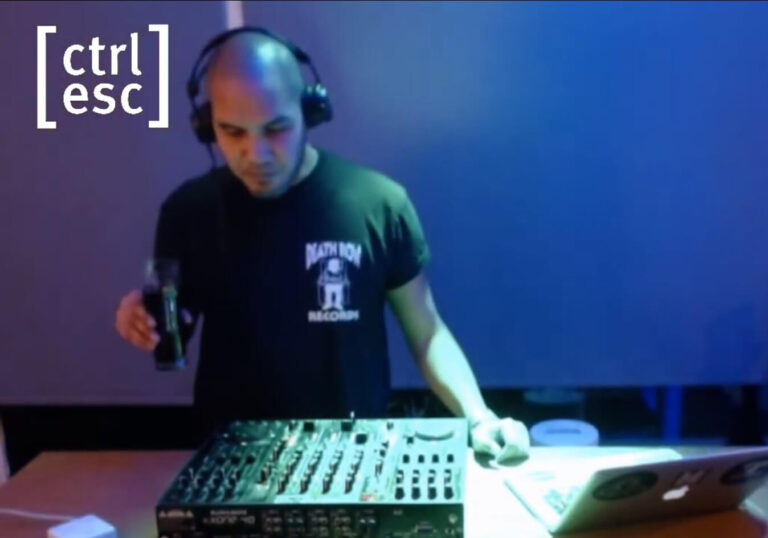 Argyle Hes Live Ctrl-EscTechno